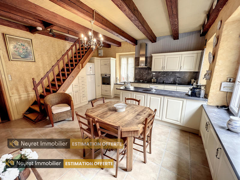 Maison de village - 199 m² - 7 pièces