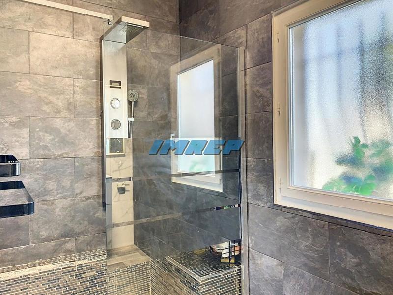 Maison - 160 m² - 5 pièces