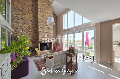 Maison - 160 m² - 7 pièces