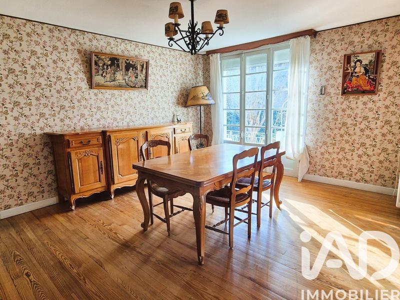 Maison - 102 m² - 6 pièces