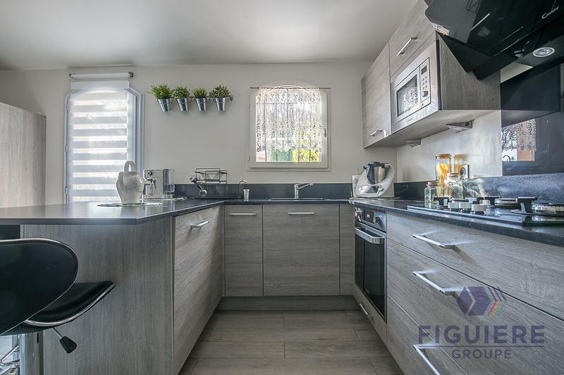 Maison - 120 m² - 5 pièces