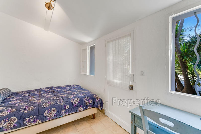 Maison - 177 m² - 5 pièces