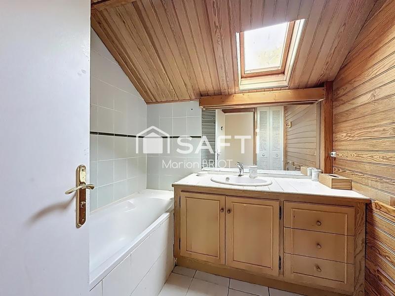 Maison - 103 m² - 5 pièces