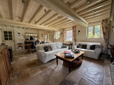 Propriété - 176 m² - 6 pièces