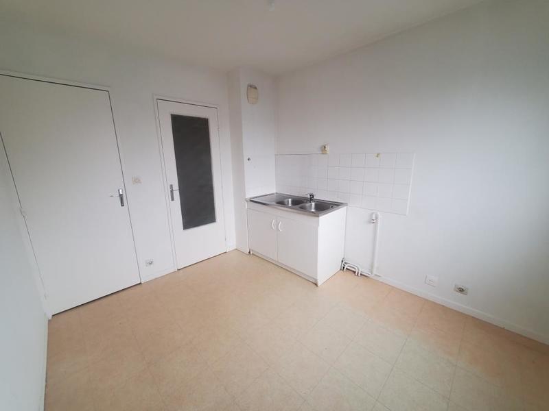 Appartement ancien - 65 m² - 3 pièces