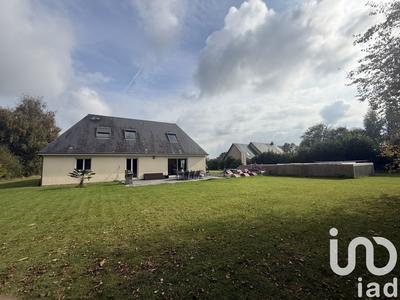 Maison - 152 m² - 9 pièces