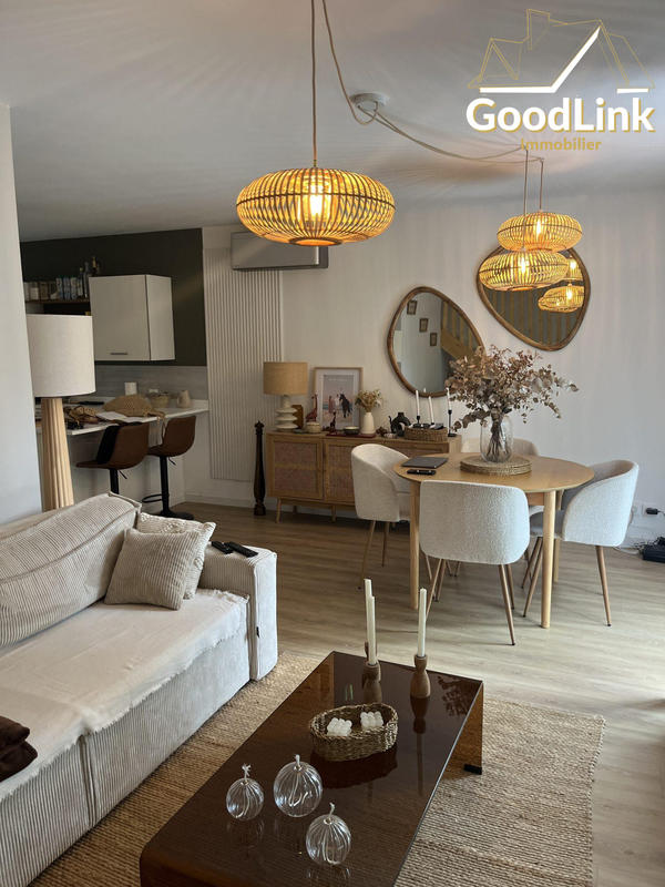 Maison - 80 m² - 4 pièces