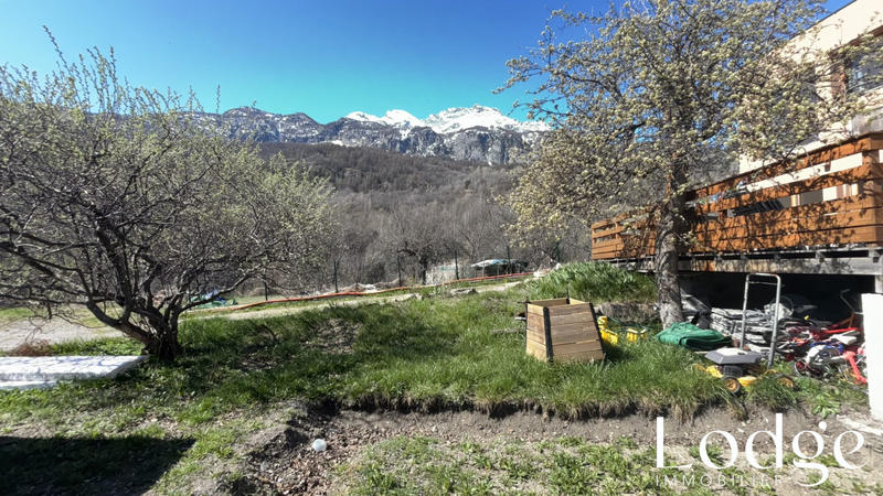 Maison - 206 m² - 6 pièces