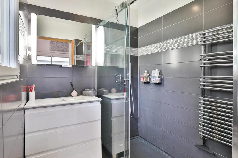 Propriété - 180 m² - 6 pièces