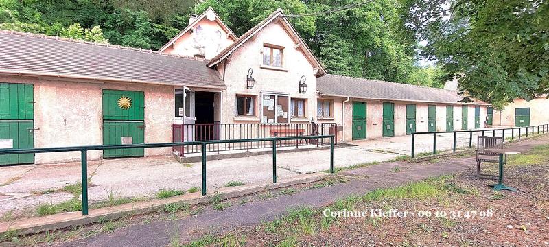 Haras - 300 m² - 4 pièces