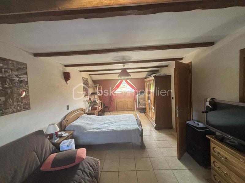 Villa - 190 m² - 6 pièces