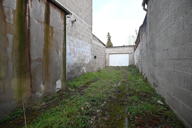 Maison - 289 m² - 2 pièces