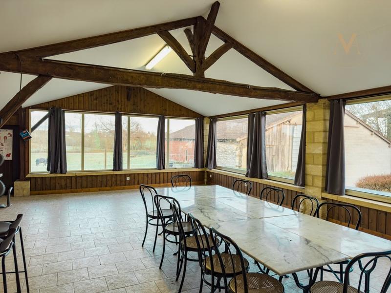 Haras - 118 m² - 6 pièces