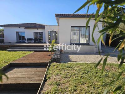 Maison - 145 m² - 4 pièces