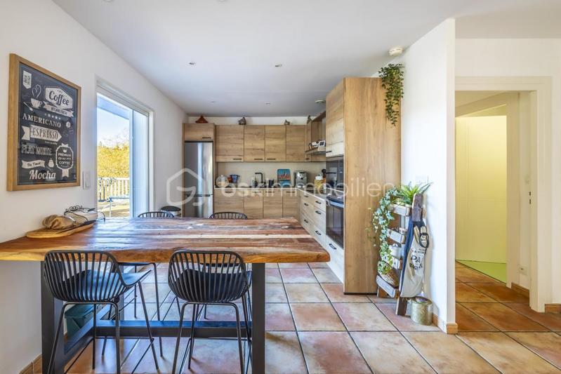 Maison - 158 m² - 5 pièces