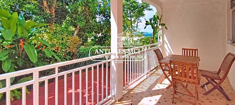 Villa - 218 m² - 9 pièces