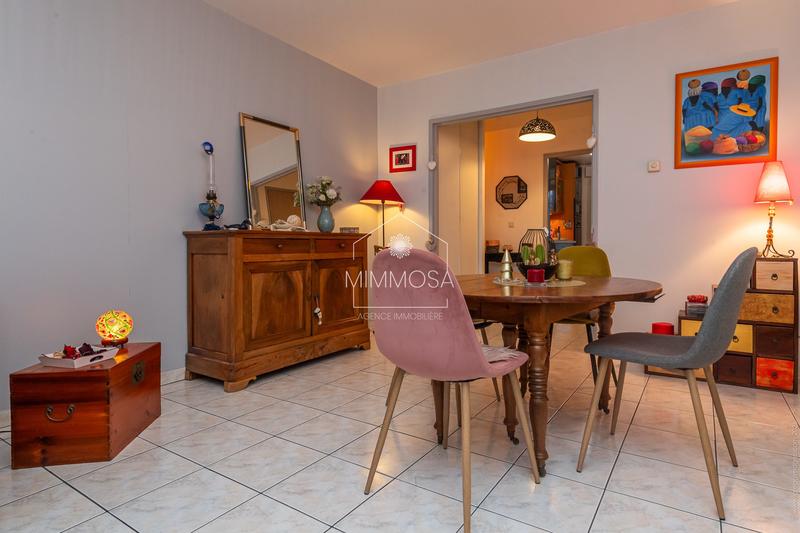 Appartement - 61 m² - 3 pièces