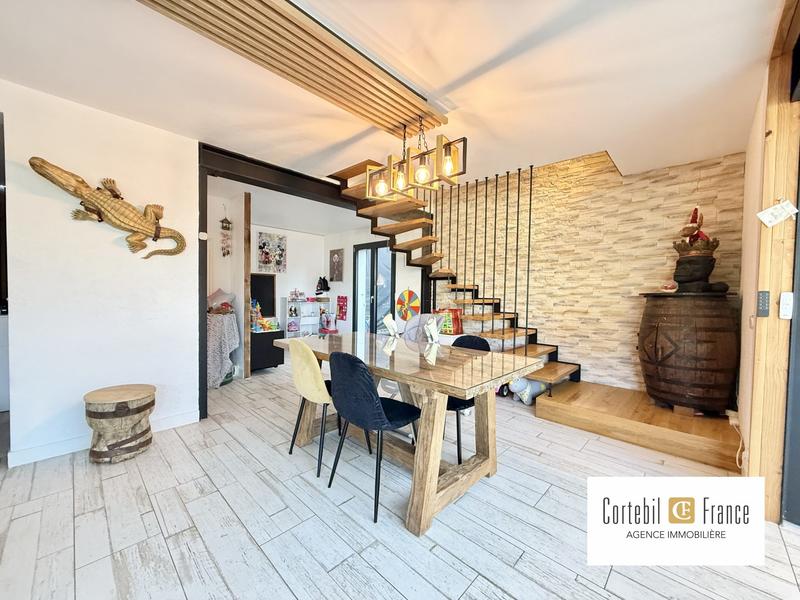 Maison - 124 m² - 5 pièces