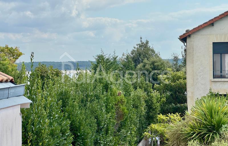 Maison - 111 m² - 6 pièces