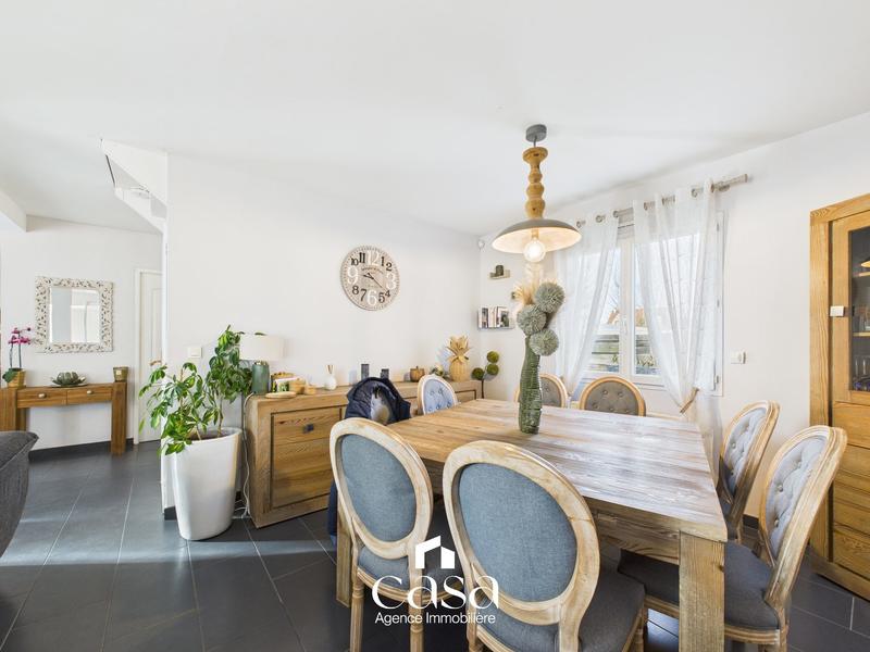 Maison contemporaine - 210 m² - 6 pièces