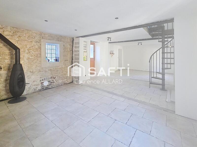 Maison - 82 m² - 4 pièces