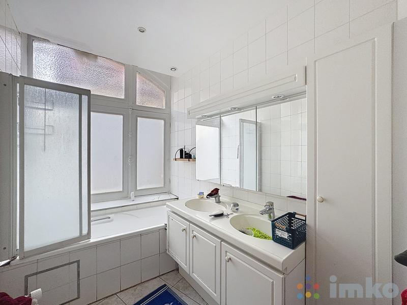 Appartement - 150 m² - 4 pièces