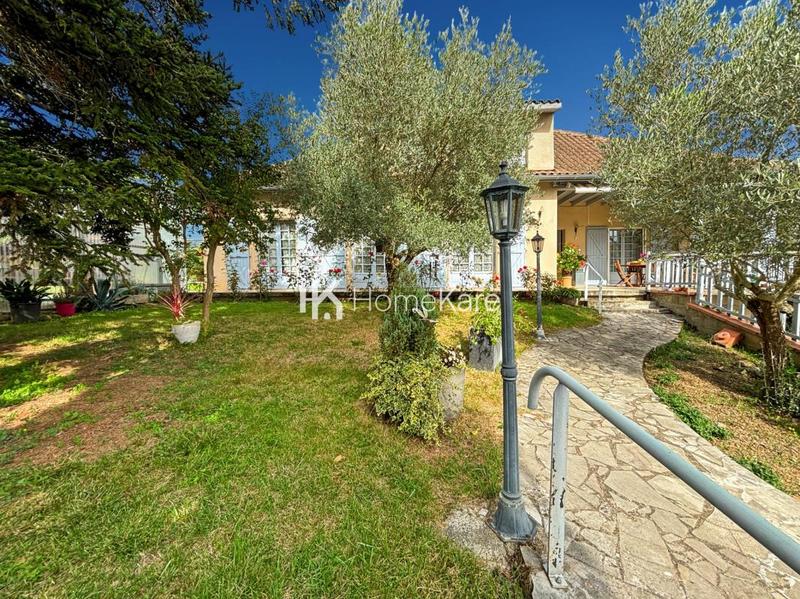 Maison - 175 m² - 6 pièces