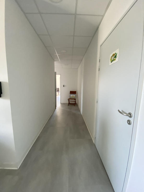 Local commercial - 80 m²