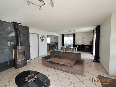 Villa - 212 m² - 6 pièces