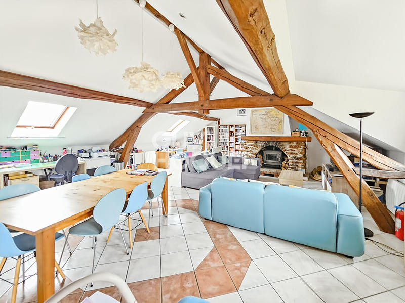 Appartement - 104 m² - 4 pièces