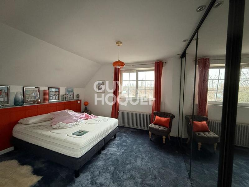 Pavillon - 163 m² - 7 pièces