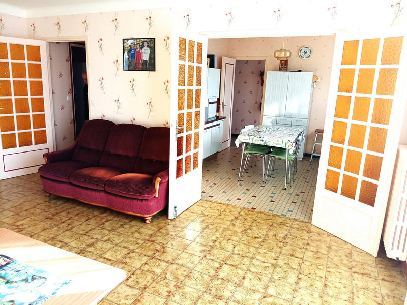 Maison - 93 m² - 5 pièces