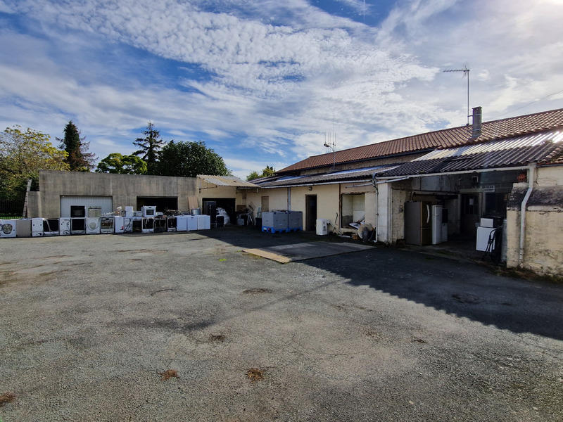 Maison - 200 m² - 6 pièces