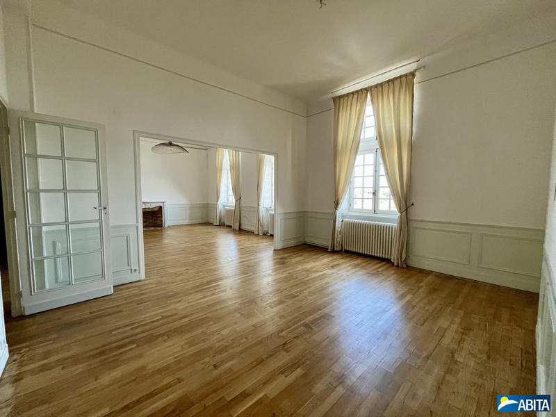 Appartement - 140 m² - 4 pièces