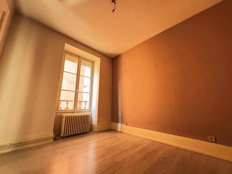 Appartement - 116 m² - 5 pièces