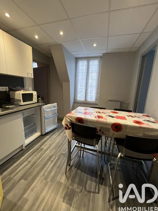 Maison - 368 m² - 15 pièces