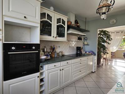 Maison - 143 m² - 4 pièces
