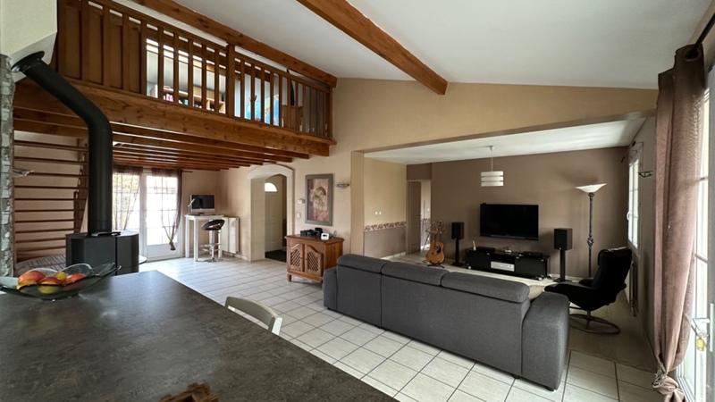 Maison - 144 m² - 6 pièces