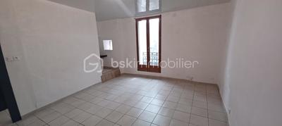 Maison de village - 87 m² - 4 pièces