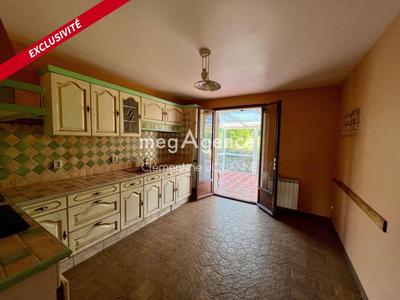 Maison traditionnelle - 134 m² - 5 pièces