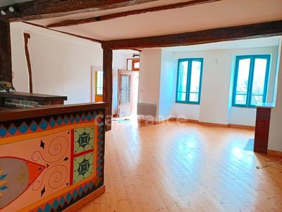 Maison - 80 m² - 3 pièces