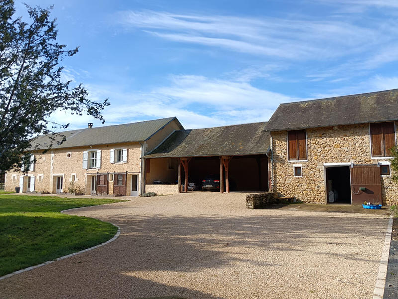 Maison - 182 m² - 6 pièces