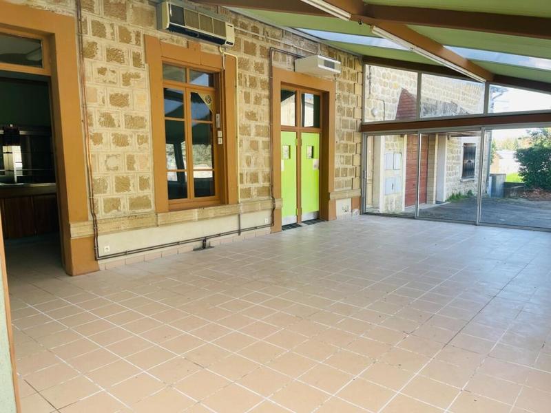 Propriété - 312 m² - 10 pièces