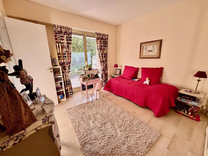 Appartement - 100 m² - 4 pièces