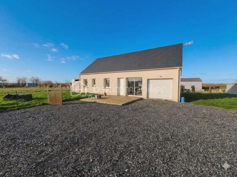 Maison - 90 m² - 4 pièces