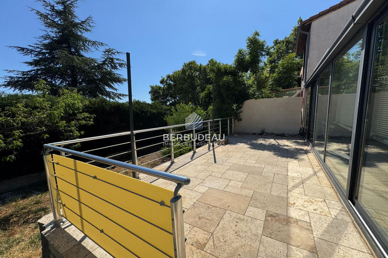 Maison - 122 m² - 4 pièces