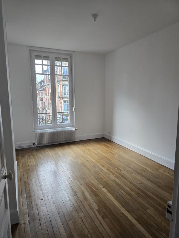 Appartement - 95 m² - 4 pièces