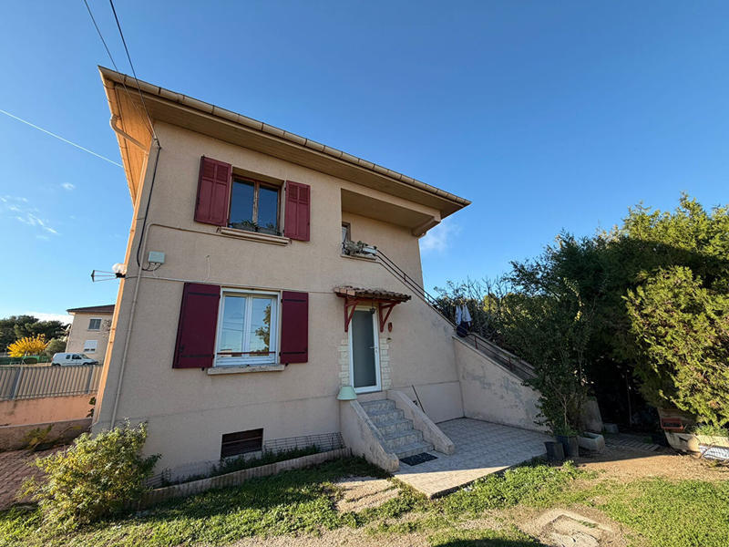 Appartement - 84 m² - 4 pièces