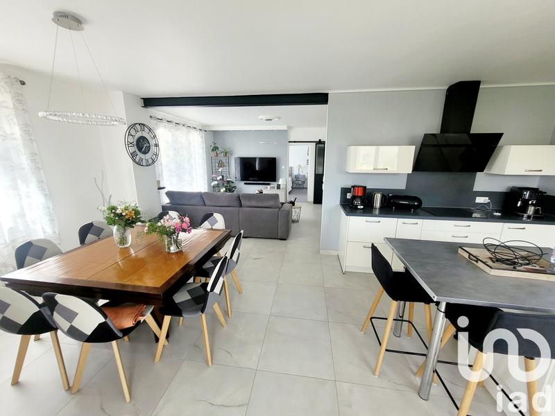 Maison - 150 m² - 7 pièces