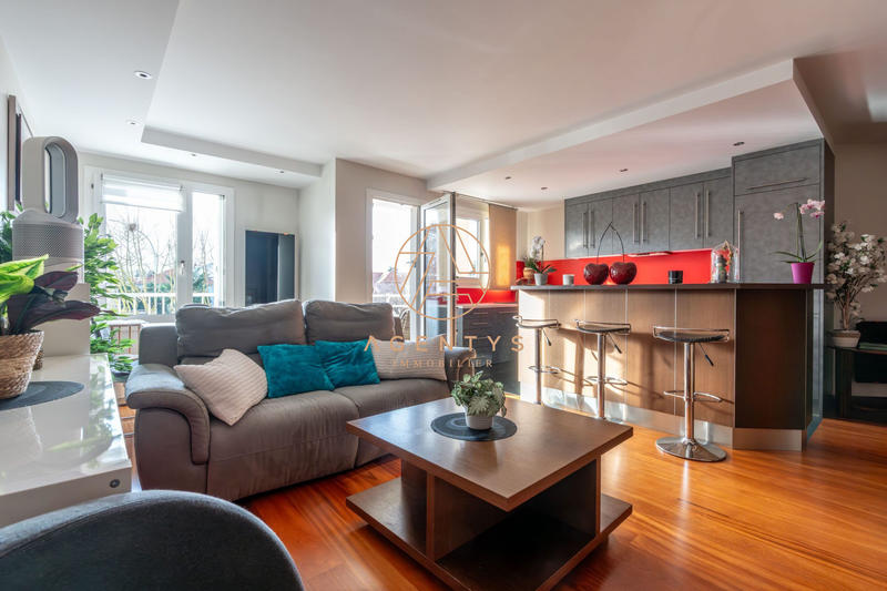 Appartement - 64 m² - 3 pièces